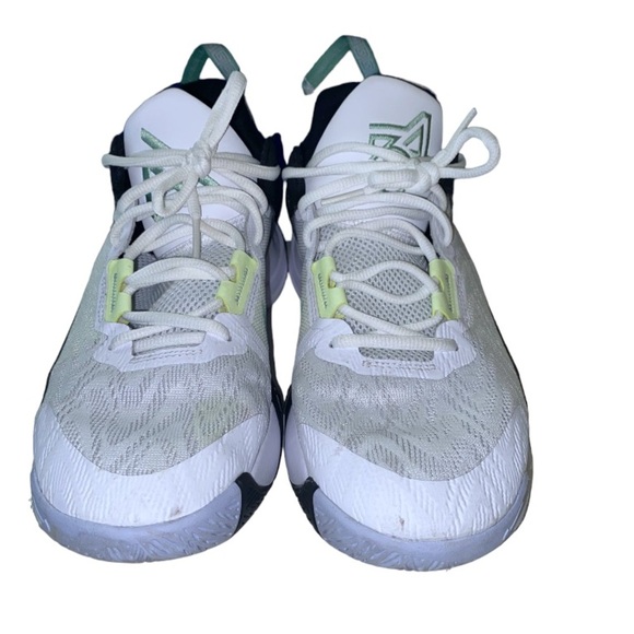 Nike Men's Giannis Immortality 2 White Black Basketball Shoes Sneakers Trainers - Picture 9 of 15